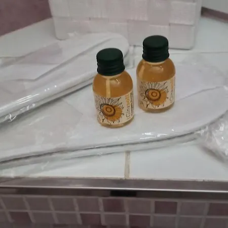 בית הארחה La Collina Del Melograno סינאלונגה